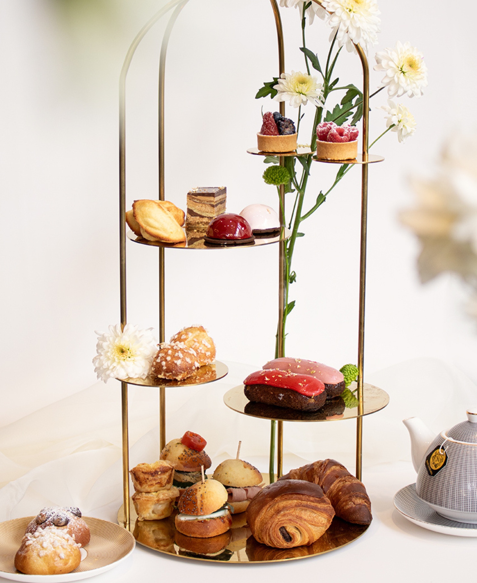 Campaniae afternoon tea experience