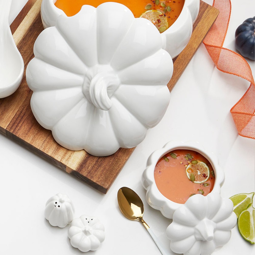 Stokes | Salt & pepper shakers