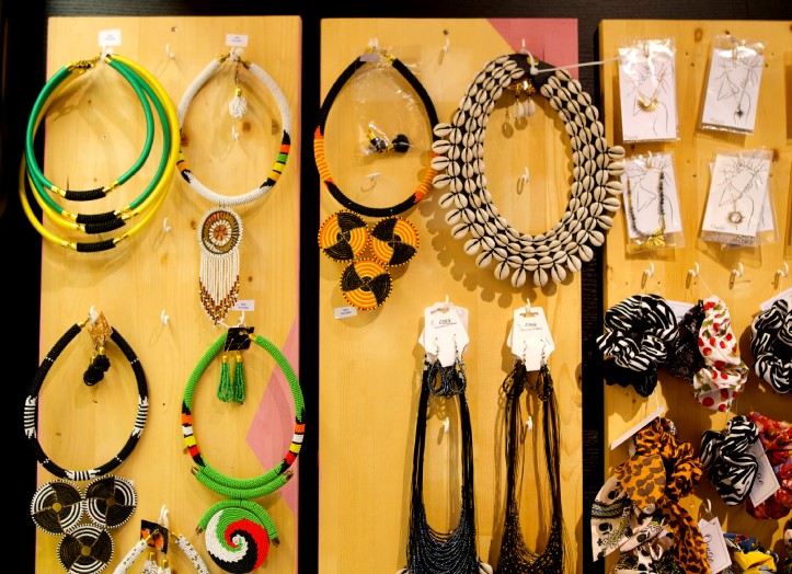 Handicraft wall