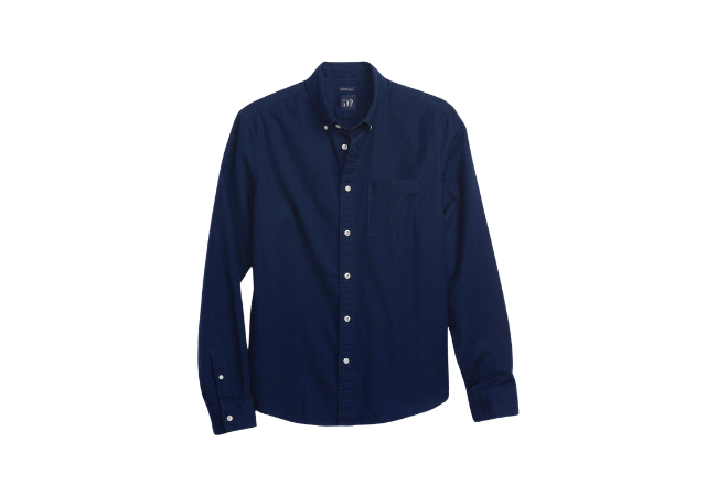 Gap Classic Oxford Shirt Untucked Fit, $39