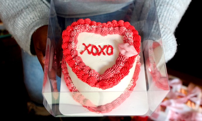 Heart cake