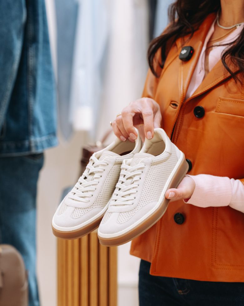 Tennis walker sneaker pearl powder