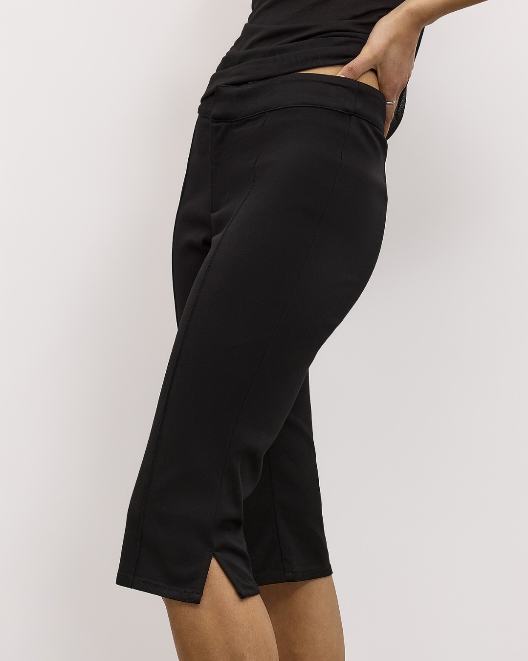 Icône Topstitched Capri Pant