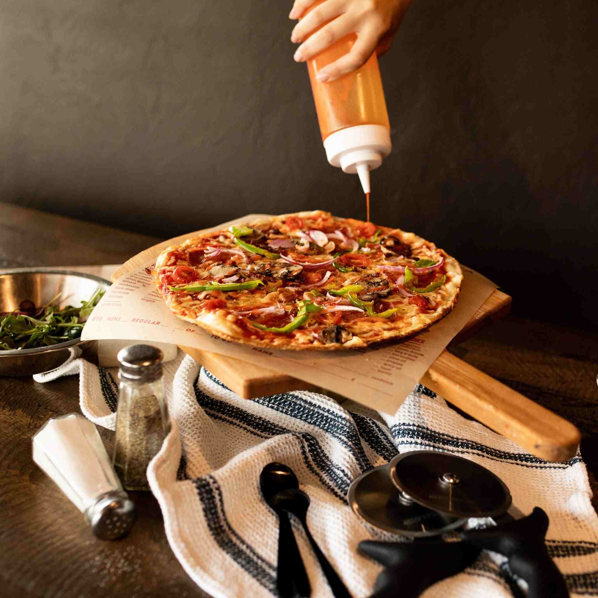 Score pizza
